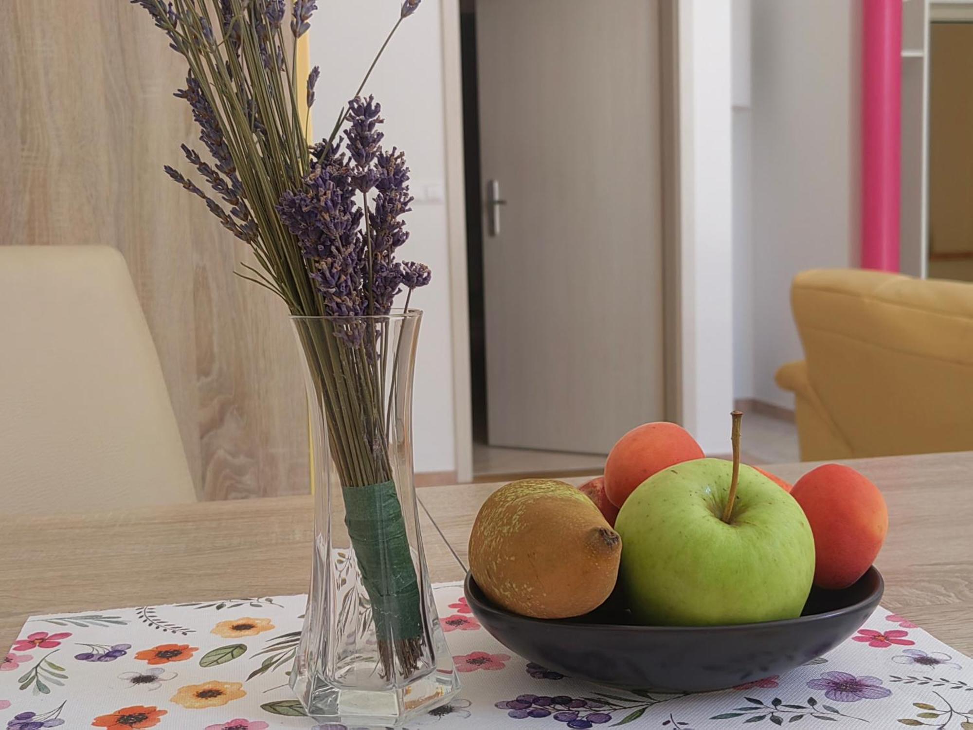 Wow Sleeping Bed & Breakfast Miklavz na Dravskem Polju ภายนอก รูปภาพ